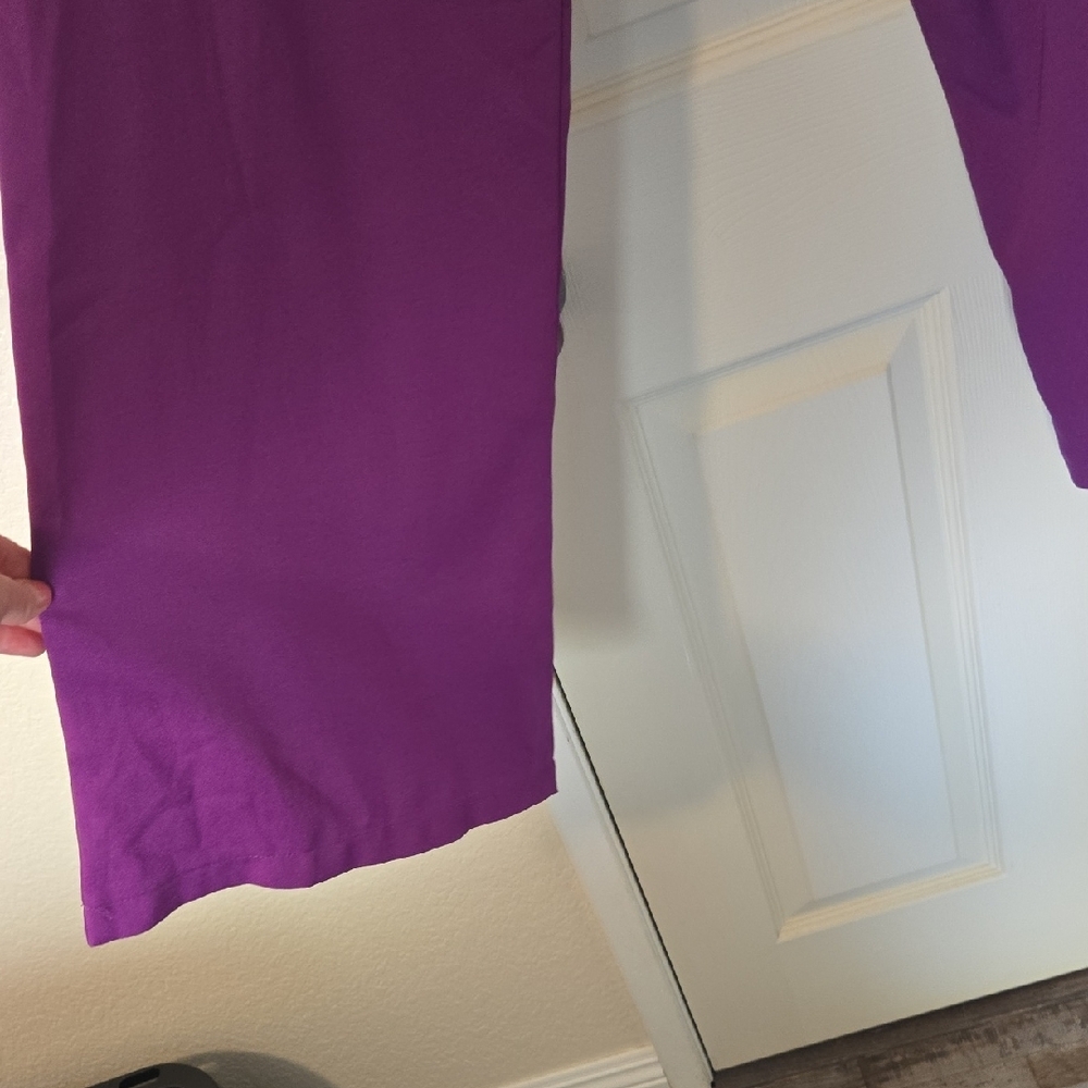 Top & Pants Set - Picture 4 of 6